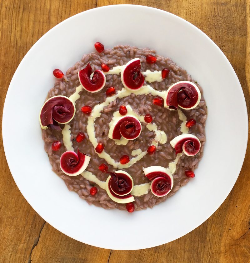 Risotto al radicchio di Treviso, gorgonzola e melograno